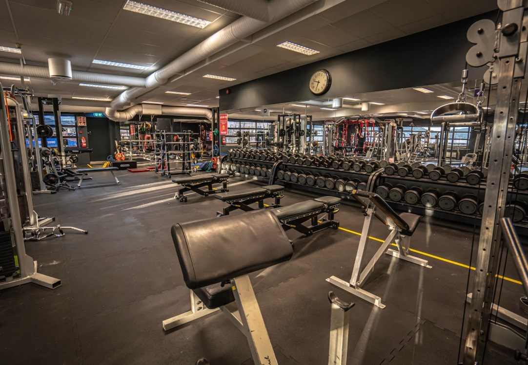 Actualizar 90+ imagen club family sport center Abzlocal.mx